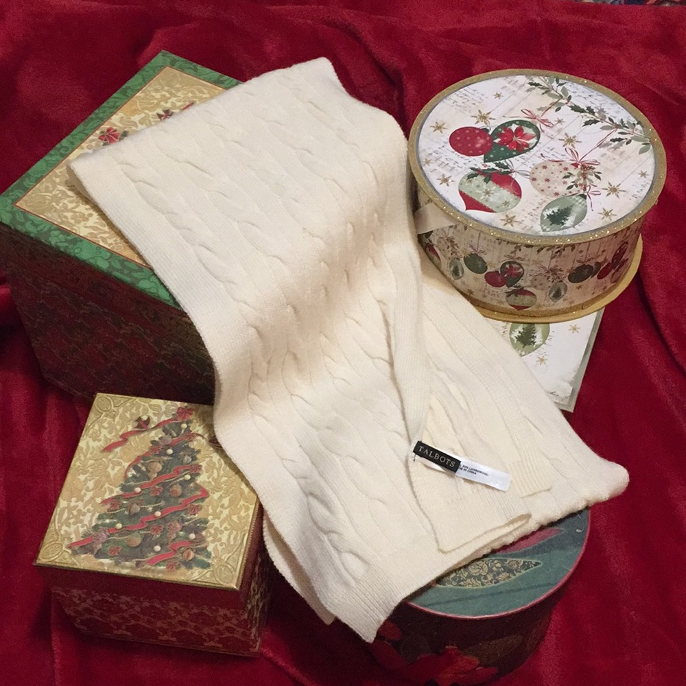 Soft cream colored Talbot’s scarf